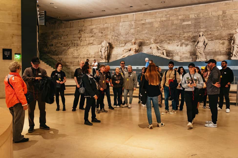 Paris: Louvre Overview, Exploration tour and Reserved Entry - Your orientation route: what you’ll see before you settle in