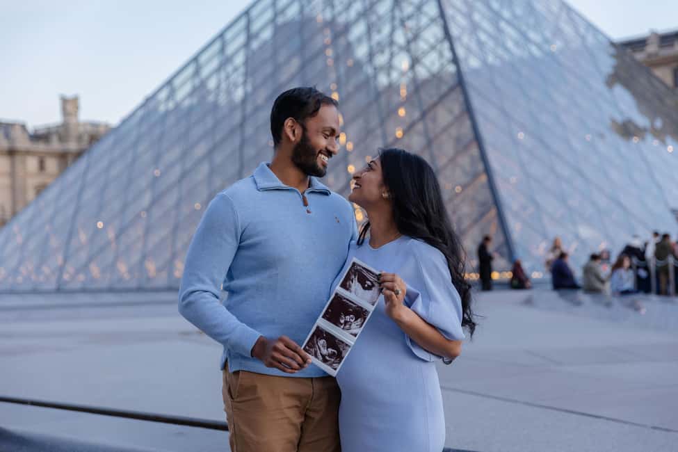 Paris: Louvre photoshoot or Seine bridges Eiffel Tower walk - Why a Seine-to-landmarks photo walk beats solo wandering