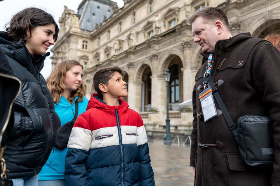 Paris: Louvre Private Family Tour for Kids + Reserved Entry - Skip the Lines, Then Get Smart About the Time