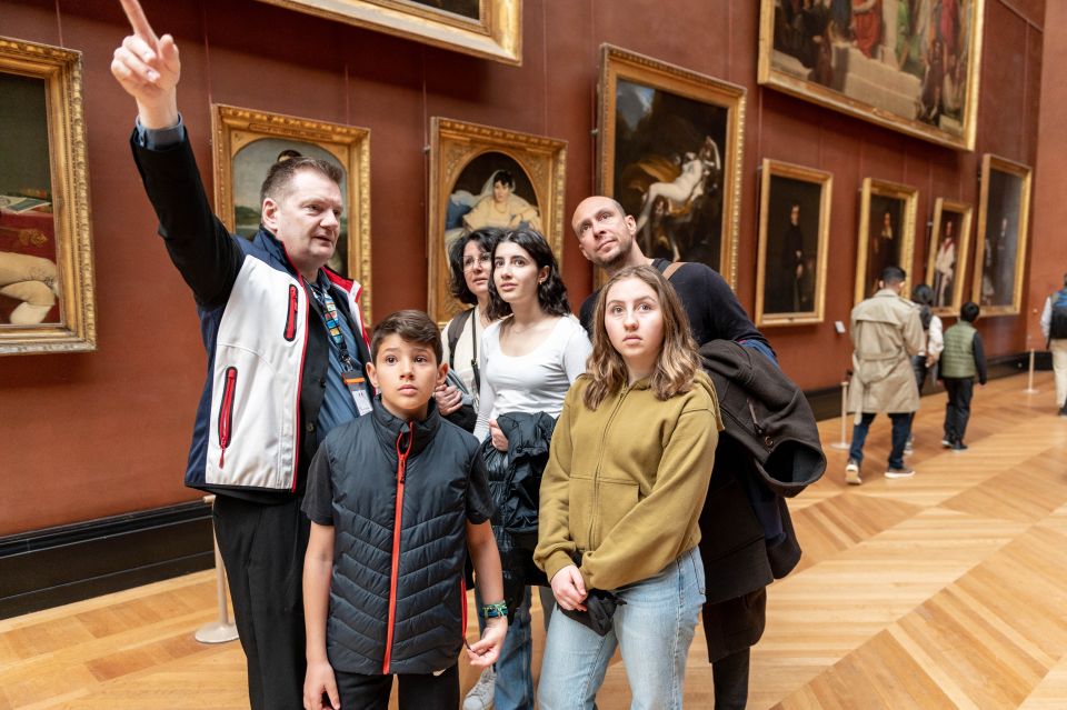 Paris: Louvre Private Family Tour for Kids + Reserved Entry - Mona Lisa and the Big Three: What Each Stop Gives You