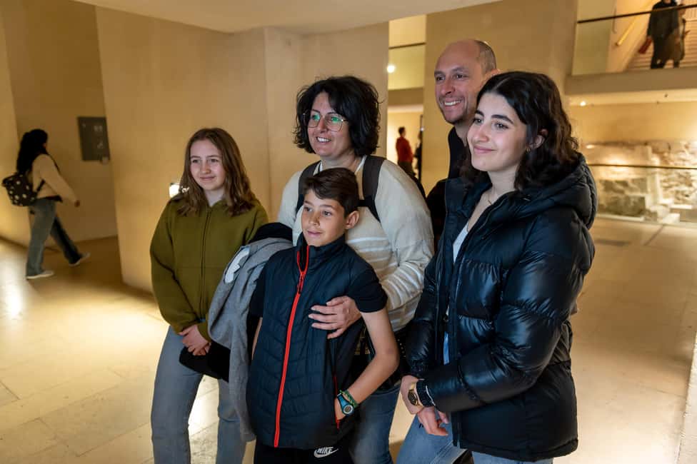 Paris: Louvre Private Family Tour for Kids + Reserved Entry - What Makes the Route Efficient in the Real Louvre