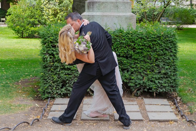 Paris Luxembourg Garden Wedding Vows Renewal Ceremony with Photo Shoot - Timing, clothing, and practical comfort