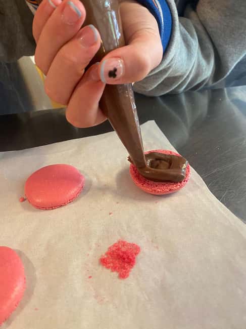 Paris: Macaron Baking Class for Families and Kids - What You Take Home in the Box