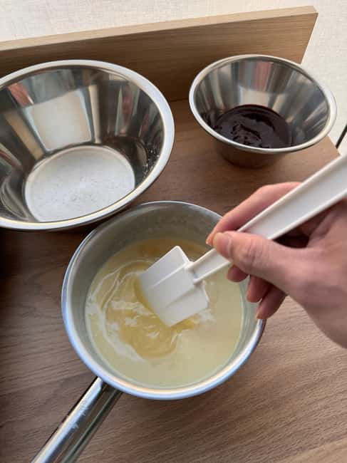 Paris: Macaron Baking Class in Central Paris - Baking and troubleshooting: the part that builds confidence
