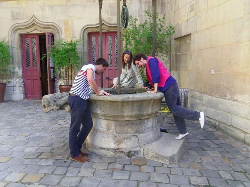 Paris: Marais without crowds. Guided Tour. - Victor Hugo’s house and Hôtel de Sully: how Paris keeps repurposing old power