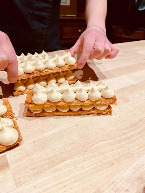 Paris: Millefeuille baking class with a chef - Decorating and assembling your millefeuille