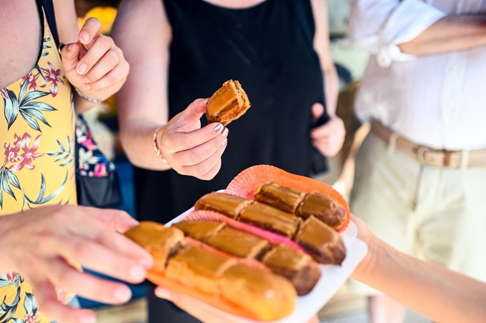 Paris: Montmartre Chocolate & Pastries Tour with 8+ Tastings - Why Montmartre makes this chocolate-and-pastry tour work
