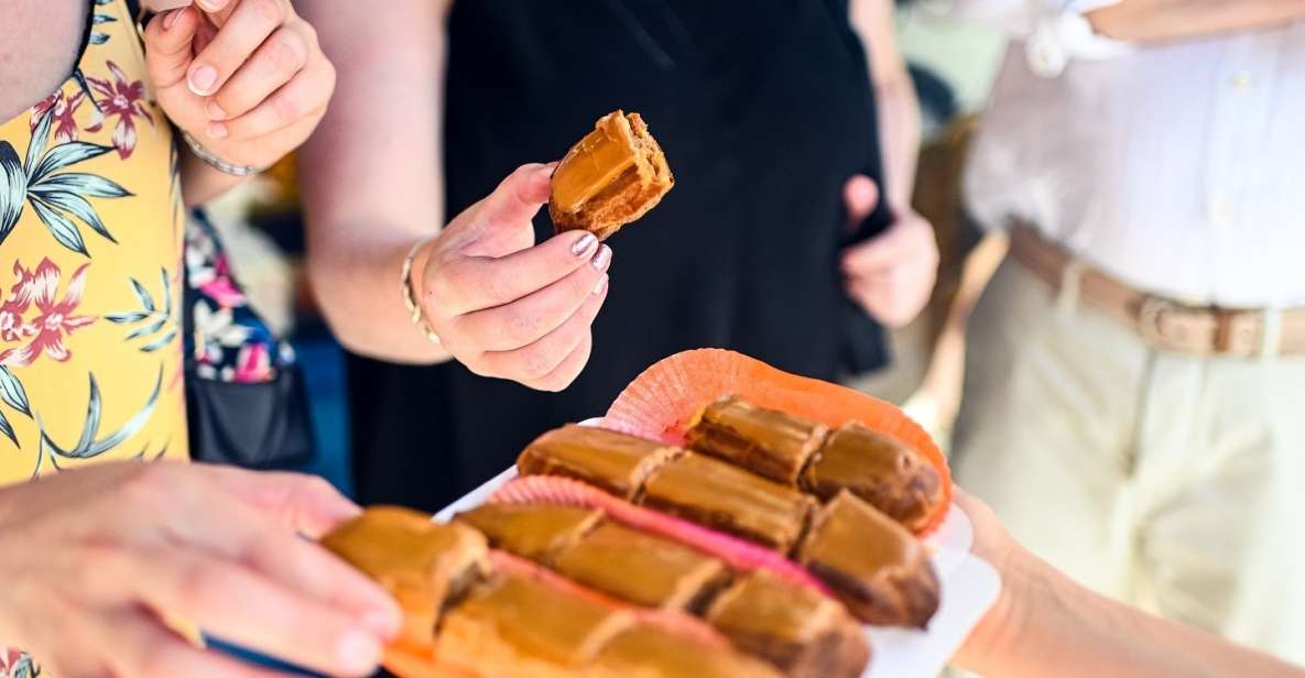 Paris: Montmartre Chocolate & Pastries Tour with 8+ Tastings - Getting there near Blanche Metro: easy meeting point, one main exit
