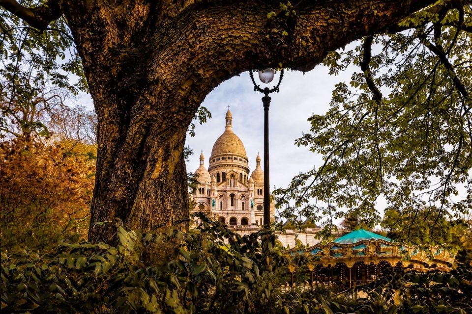 Paris: Montmartre Culture and Local Pastries Walking Tour - The artist trail: Modigliani, Picasso, Utrillo, and more