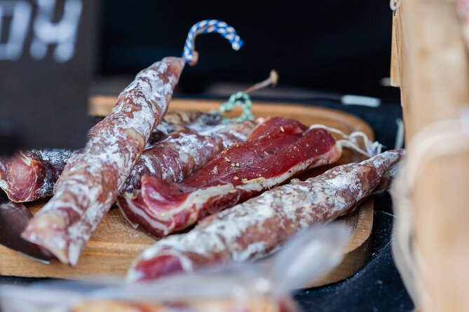 Paris Montmartre Food Tour - A Full French Meal by Do Eat Better - Place du Tertre cheese: where artists meet your appetite