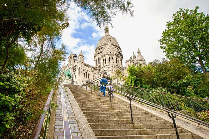 Paris Montmartre Free Walking Tour in English - Sacré-Cœur Finish: Views That Actually Pay Off