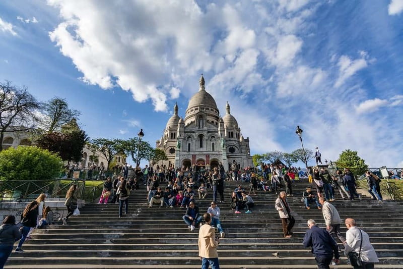 Paris: Montmartre Highlights Walking Tour with a Local Guide - The Wall of Love: 311 ways to say I love you