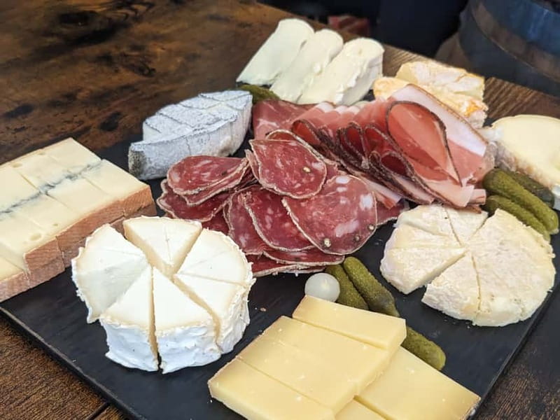Paris: Montmartre/Pigalle Foodie Tour with Tastings - History Without the Lecture: Montmartre Facts That Explain the Food