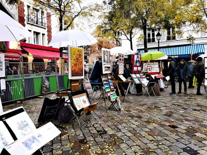 Paris: Montmartre Private Tour for Families - Montmartre by Foot: Why It’s a Great Family Neighborhood