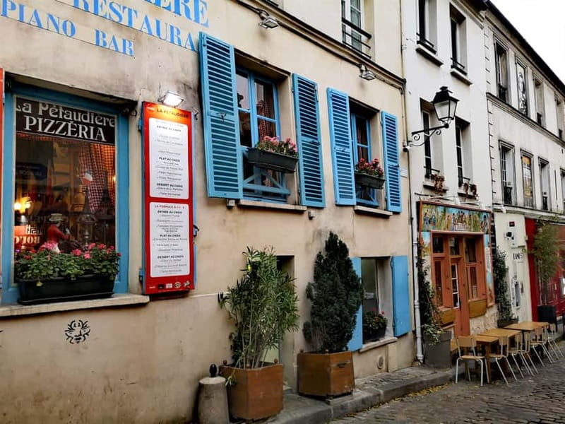 Paris: Montmartre Private Tour for Families - Dalida Statue and Square Suzanne Buisson: Small Stops That Add Personality