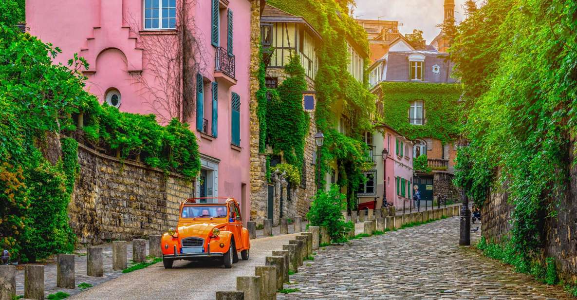 Paris: Montmartre & Sacre Coeur Guided Tour 12 guests 2,5h - The artist-walk core: Moulin Rouge and the Van Gogh thread