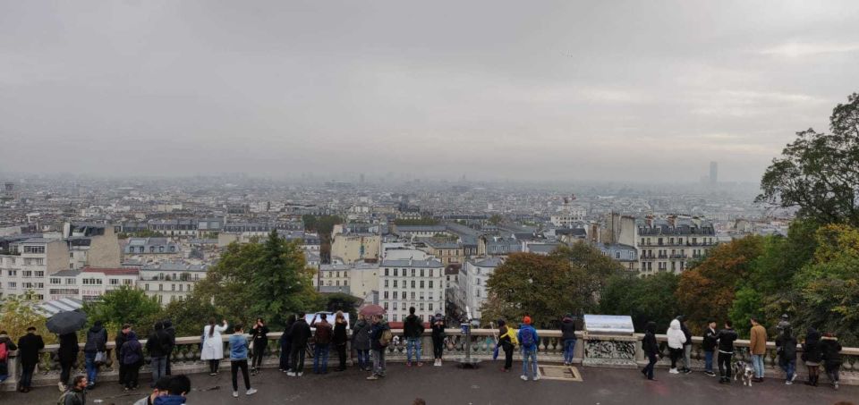 Paris: Montmartre Street Art Tour with an Artist - How the Walking Route Helps You Avoid the Tour Trap Feel
