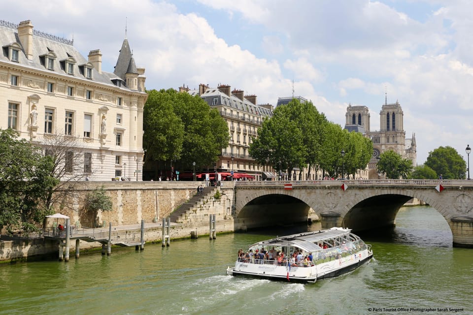 Paris: Montmartre Train Ride w/ Optional Seine River Cruise - Timing tips: how operating hours affect your day