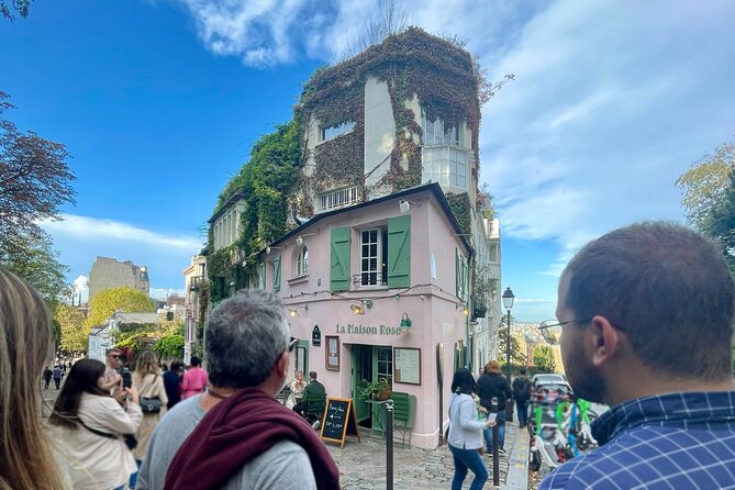 Paris Montmartre Walking Tour: Art & Rebel Legacy - Small Group - Ending beneath Sacré-Cœur