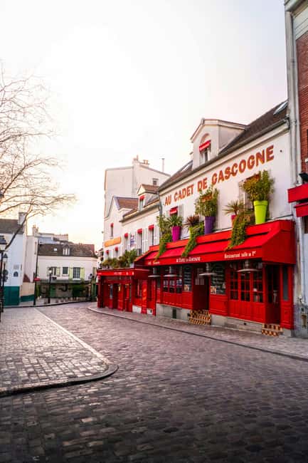 Paris: Montmartre Walking Tour with Sacré-Cœur Basilica - The I Love You Wall in Montmartre