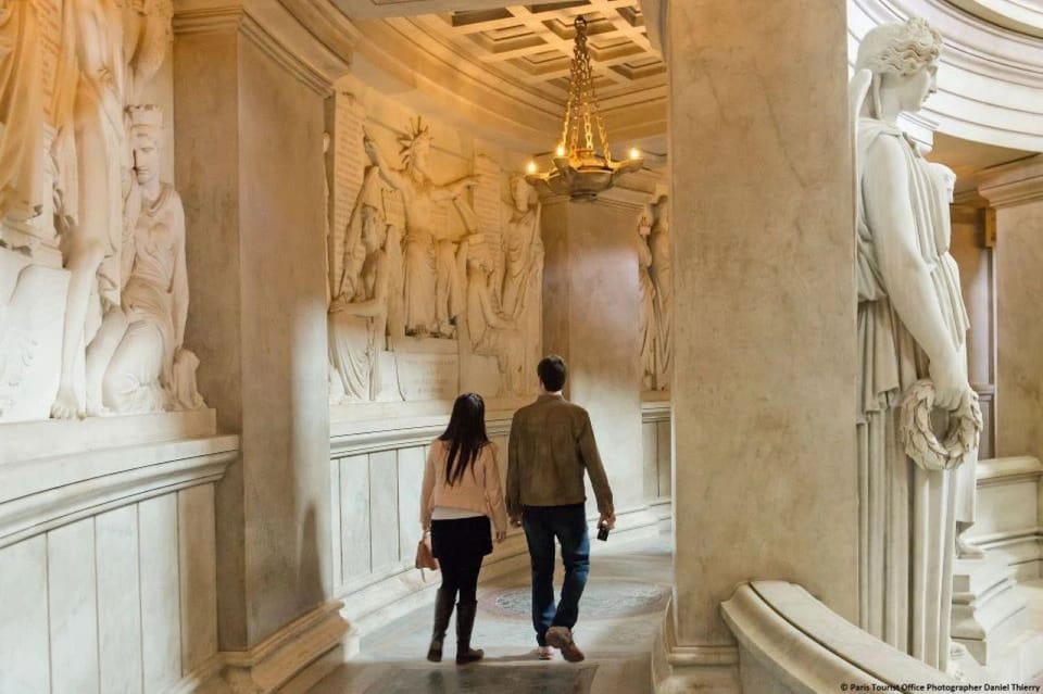 Paris: Musee De L'Armee Ticket With Digital Audio Guide - Military artifacts across centuries: how to navigate armor, weapons, and uniforms