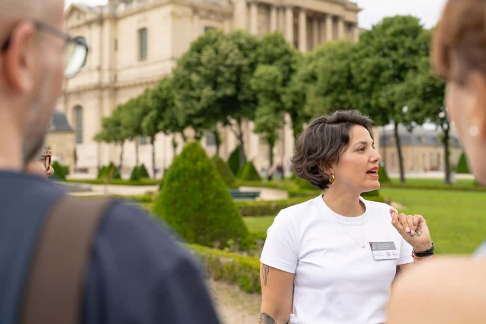 Paris: Napoleon’s Tomb & Invalides Small Group Guided Tour - Meeting point reality check: where to start outside Les Invalides