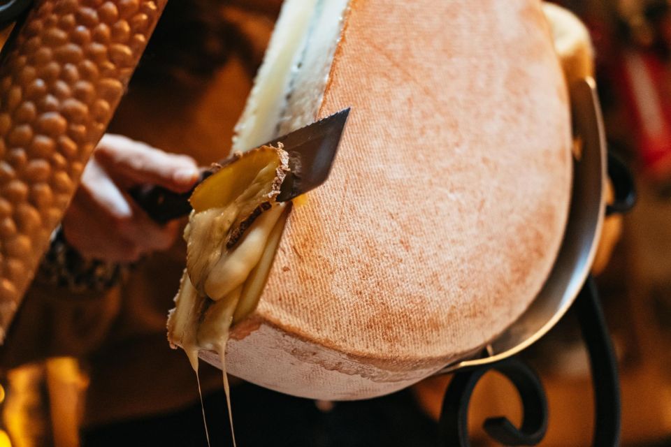 Paris: No Diet Club - Winter Unlimited Cheese Tour ! - Why raclette works so well in a Paris winter