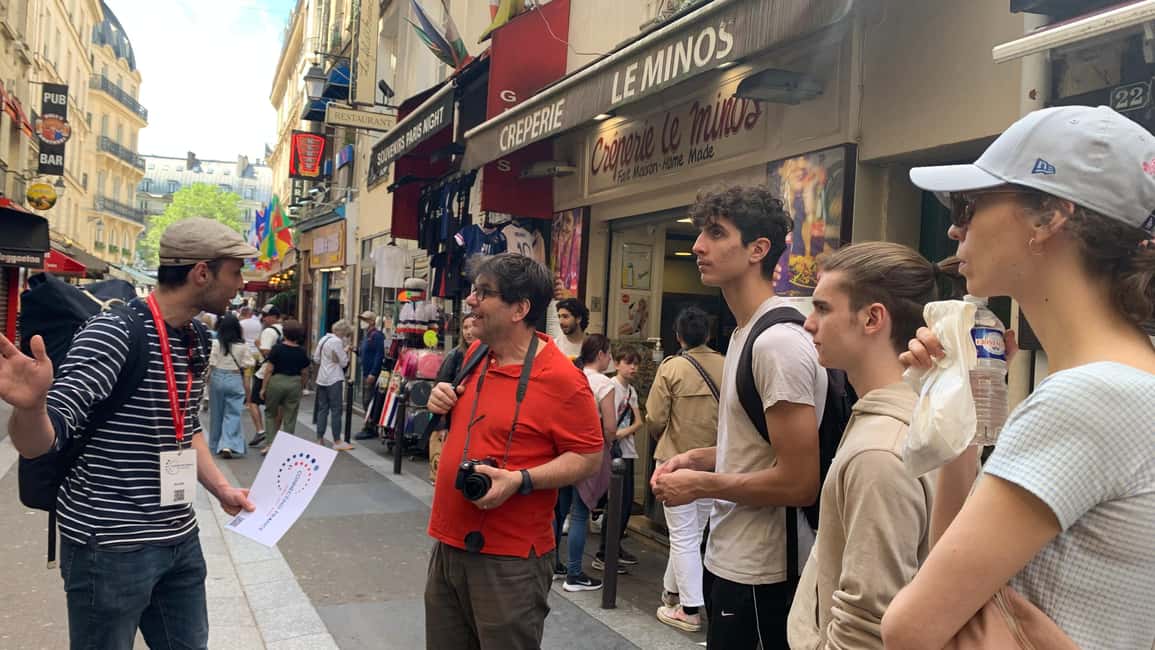 Paris: Notre-Dame Exterior and Latin Quarter Guided Walk - Meeting at Place Saint-André des Arts (and why location matters)