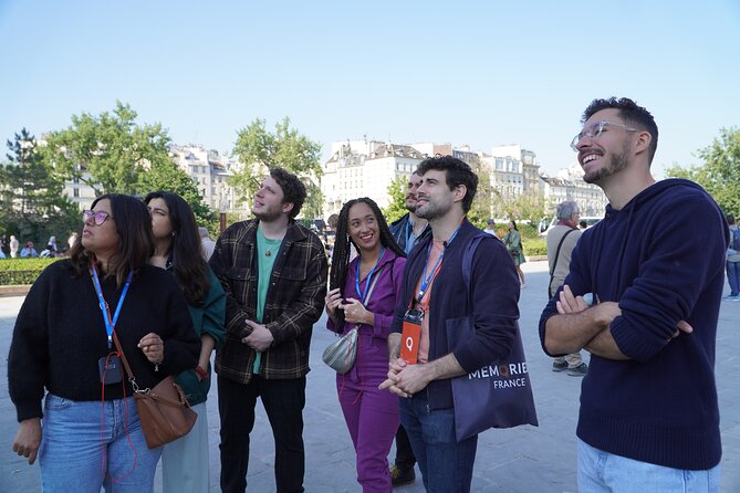 Paris Notre-Dame Interior Guided Tour with Scheduled Group Access - Pacing, group size, and why the headsets matter in a crowd