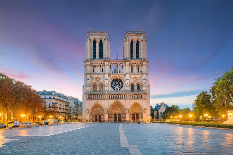 Paris: Notre-Dame Professional Guided Tour with Free Entry - Emmanuel Bell and the 2019 fire aftermath: what to look for outside
