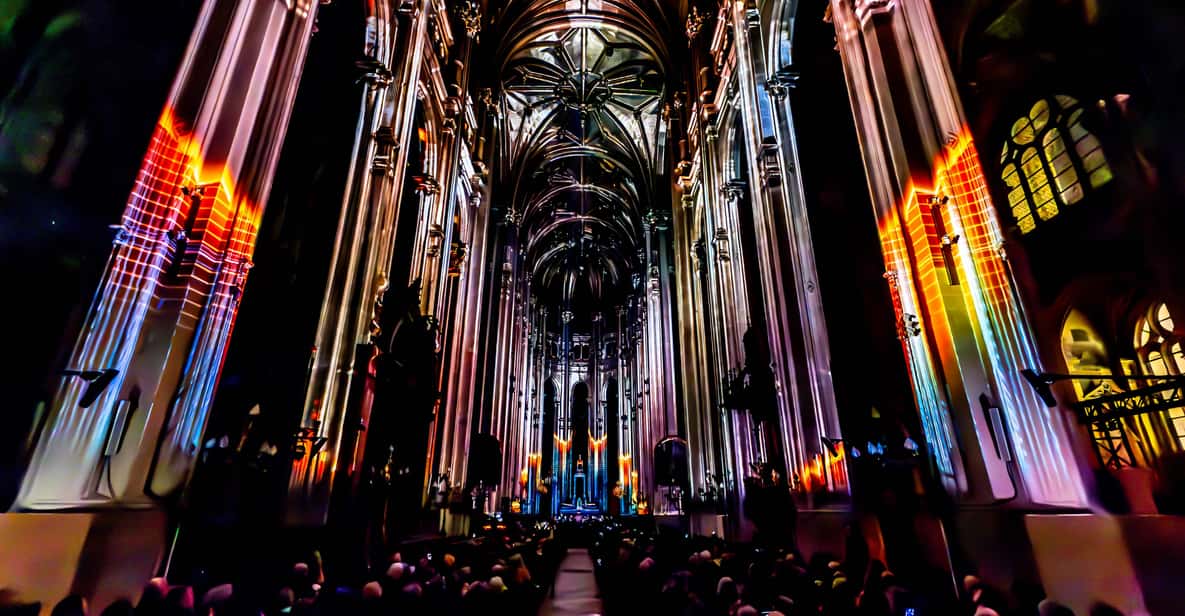 Paris: Nouveau spectacle Son et lumière - LUMINISCENCE - Saint-Eustache as the Stage: What You’re Really Buying