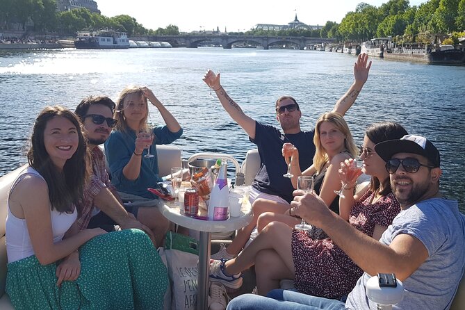 Paris on the Seine side: Magical private cruise - Sunset, photographs, and the open-air setting