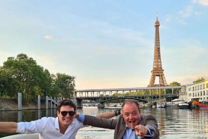 Paris on the Seine side: Magical private cruise - Boarding, comfort, and practical limits