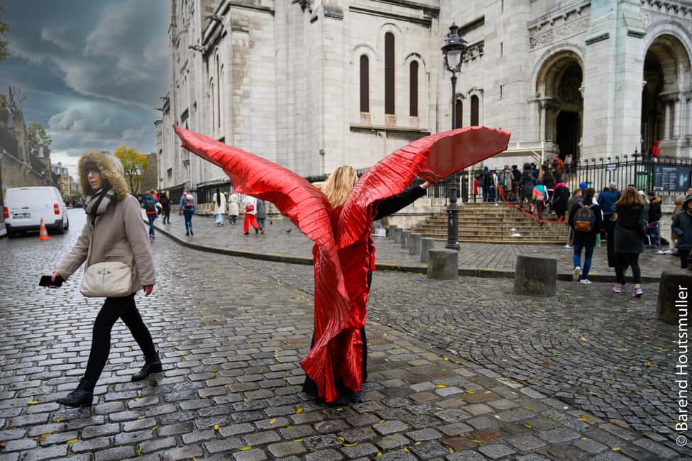 Paris: Opera Singer Guide in Montmartre - Key points to know before you book