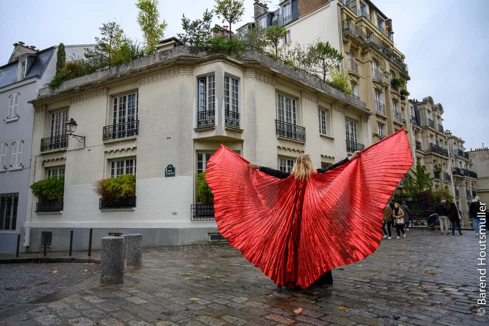 Paris: Opera Singer Guide in Montmartre - Who will enjoy this most