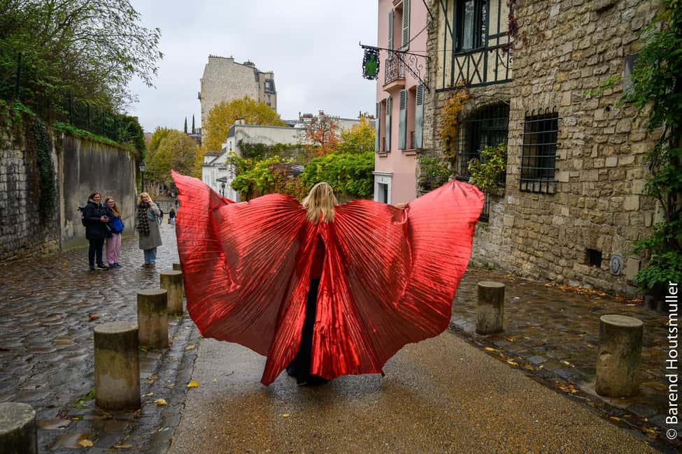 Paris: Opera Singer Guide in Montmartre - Practical advice for the 90 minutes