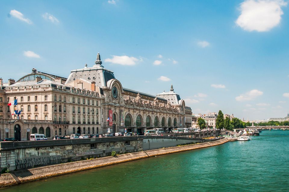 Paris: Orsay Museum Entry Ticket - Comfort and Breaks: Lockers, Cafes, and Staying Fresh