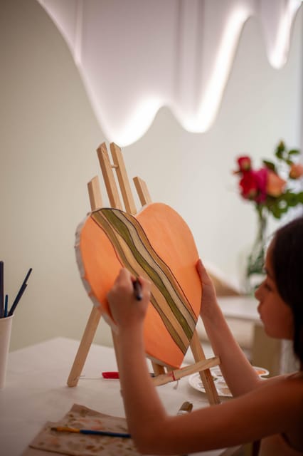 Paris : Painting experience in an art cafe - Price and Value: Is $46 Worth Two Hours?