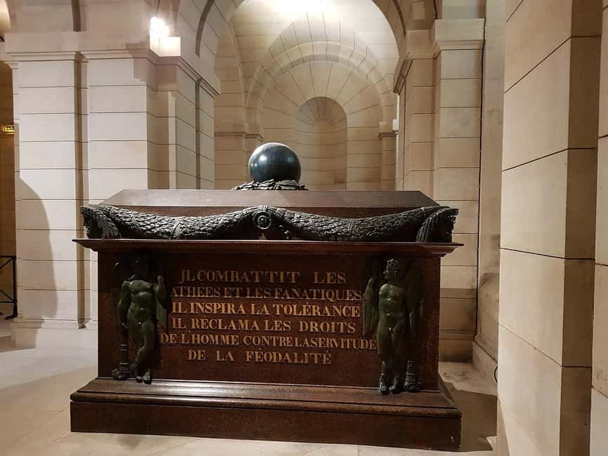 Paris: Panthéon Private guided tour with entrance ticket - What the $264 price means