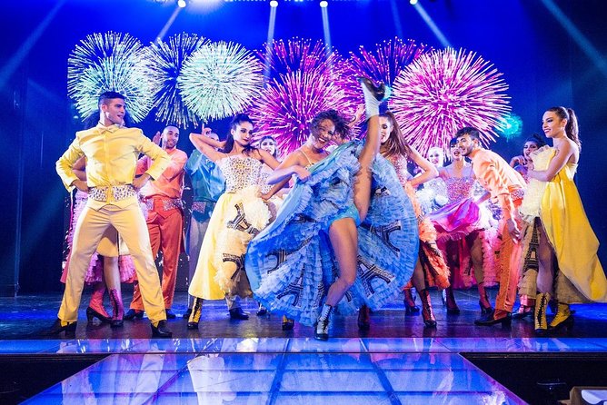 Paris Paradis Latin Cabaret Show with Champagne - Service and Atmosphere: What to Expect from the Night’s Flow