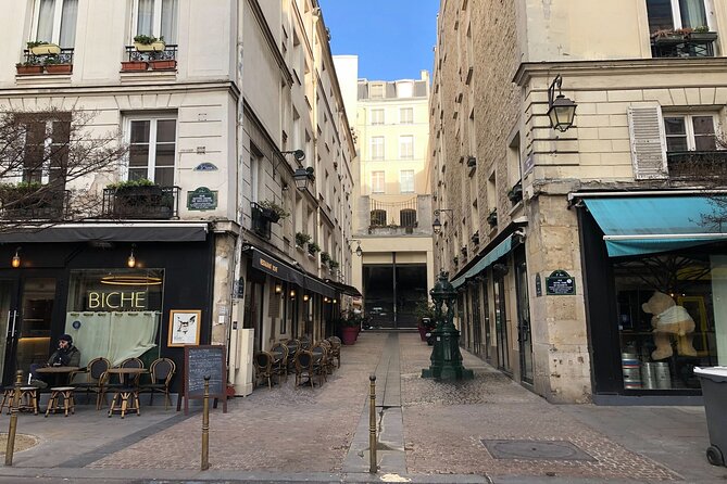Paris Pastry Tour - Croissants, Macarons & Iconic French Desserts - The Stop-by-Stop Route: From Victoire Boulangerie to PLAQ Chocolat