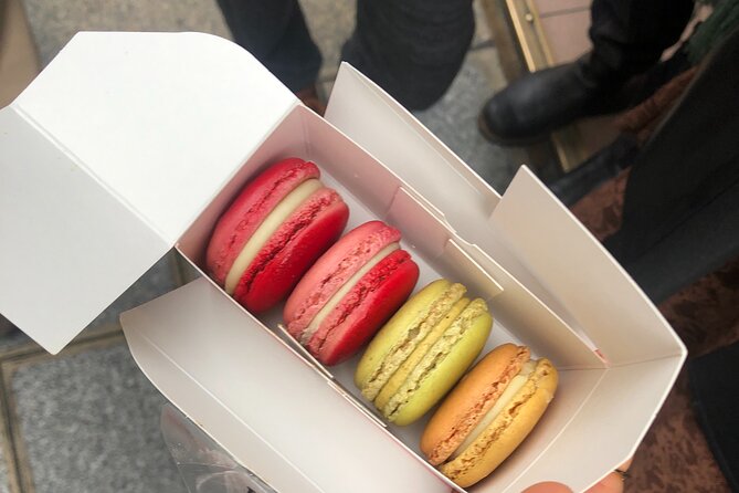 Paris Pastry tour in le Marais - Six tastings, with enough variety for curious eaters