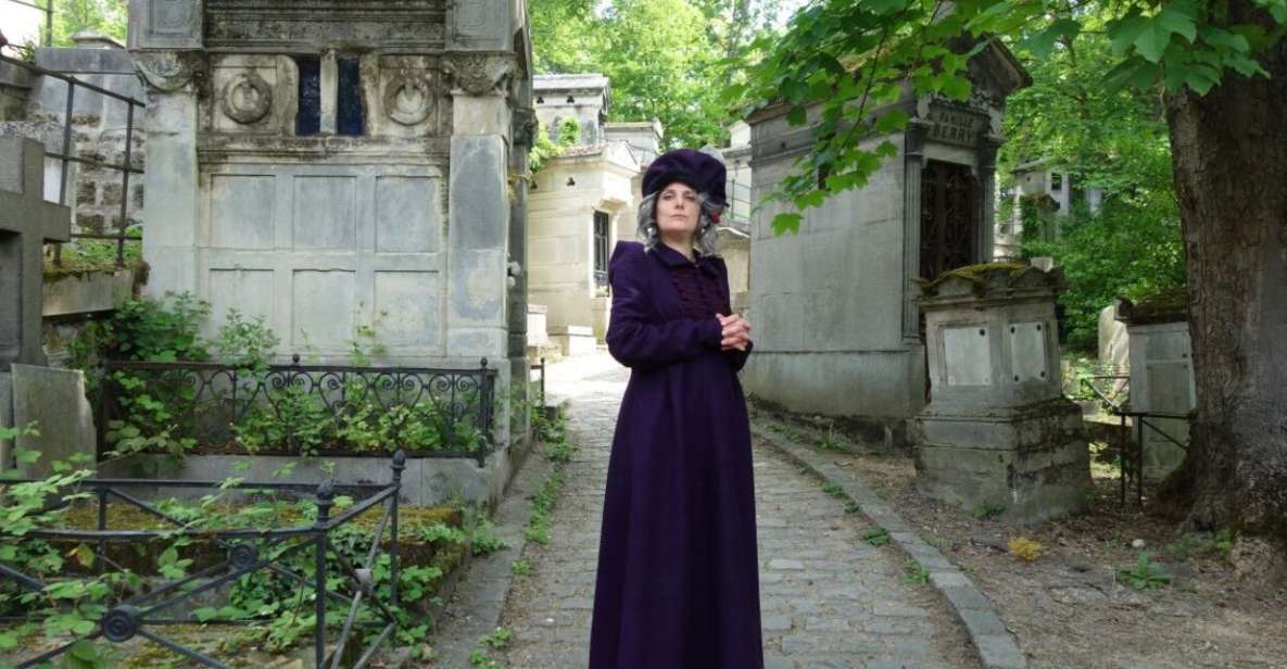 Paris: Père Lachaise Cemetery Guided by the Great Sibylle - Finding the Famous Graves: Oscar Wilde, Chopin, and Jim Morrison