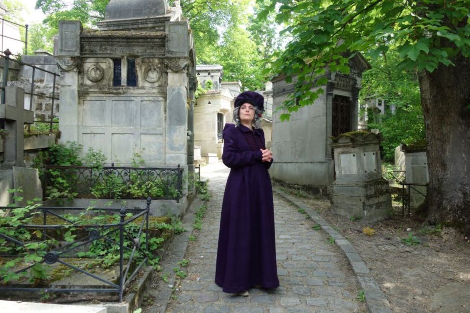 Paris: Père Lachaise Cemetery Guided by the Great Sibylle - Price and Value: Why $28 for 2 Hours Can Make Sense