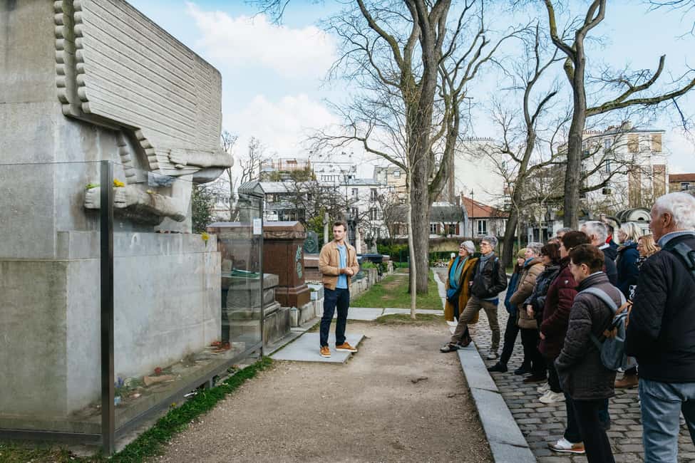 Paris: Pere Lachaise Cemetery Guided Tour - Molière and Chopin, plus Isadora Duncan and Gertrude Stein