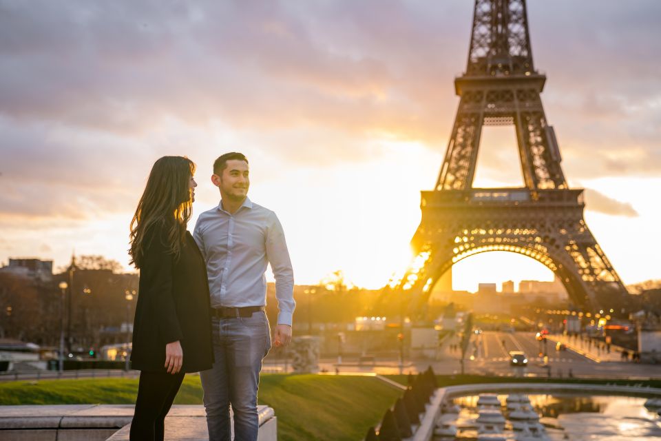Paris: Photo Shoot with a Private Travel Photographer - Key Things to Know Before You Go