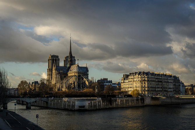 Paris Photography Masterclass - Private Photography Lesson - A private 3-hour walk that teaches you how to see