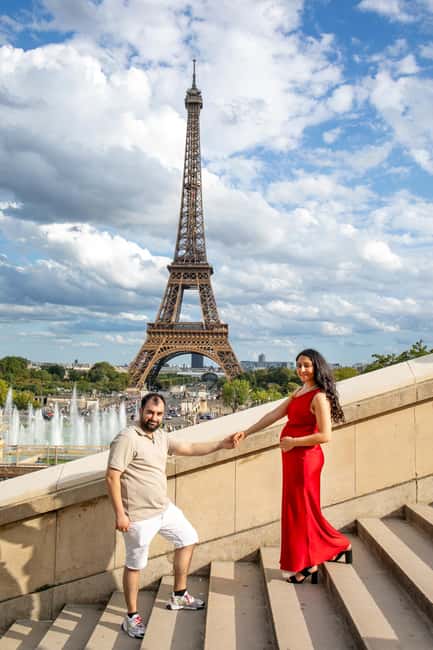 Paris: Photoshoot Around Eiffel Tower with 55 Edited Photos - What’s Included vs. What You’ll Need to Handle