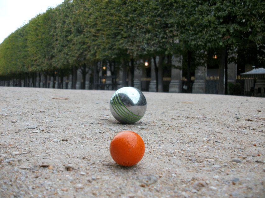 Paris: Pre-Dinner Drinks with Petanque Game (Bocce Ball) - Learning the game from a Parisian instructor