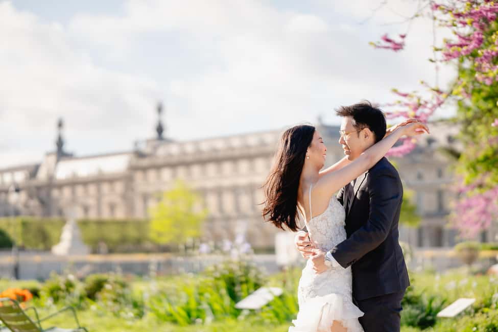 Paris: Premium Professional Photo Shoot - Your 1-Hour Paris Shoot, Designed Around You